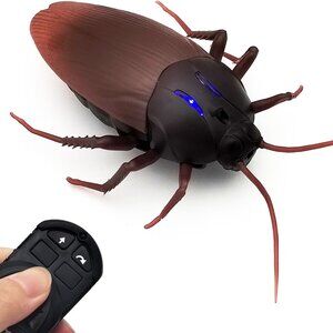 Rockroach Remote Control Car Vehicle Animal Toys(1 Set)